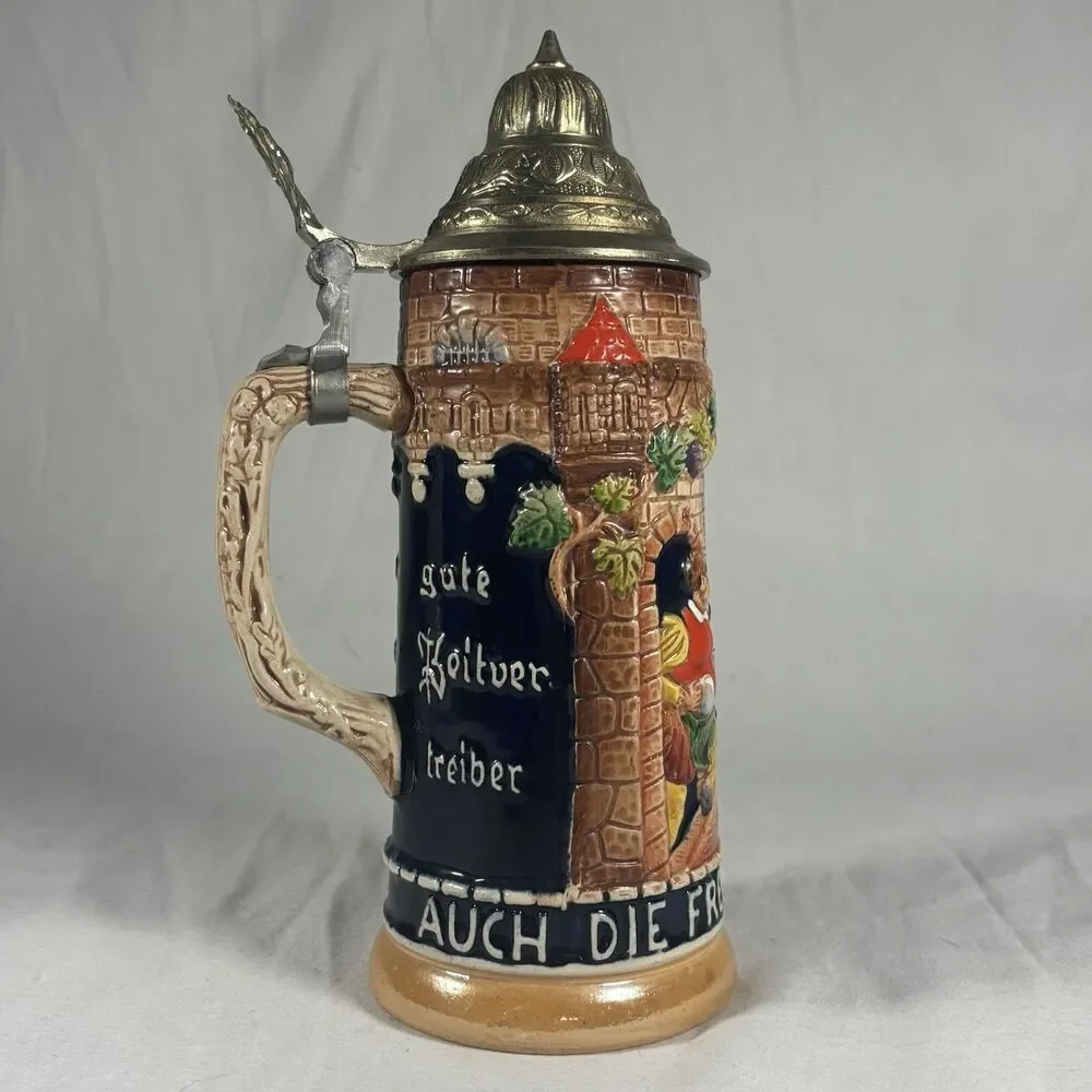 W. Gehmann German Beer Stein Pewter Lid Castle Scene Gute Zeitvertreiber